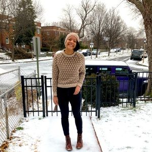 Meet your Posher, Amirah